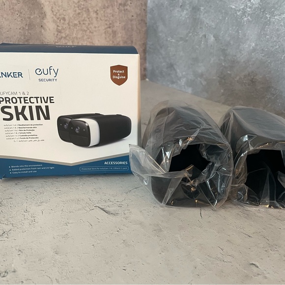 Anker Eufy Security Camera Protective Skin - Black - Picture 1 of 3